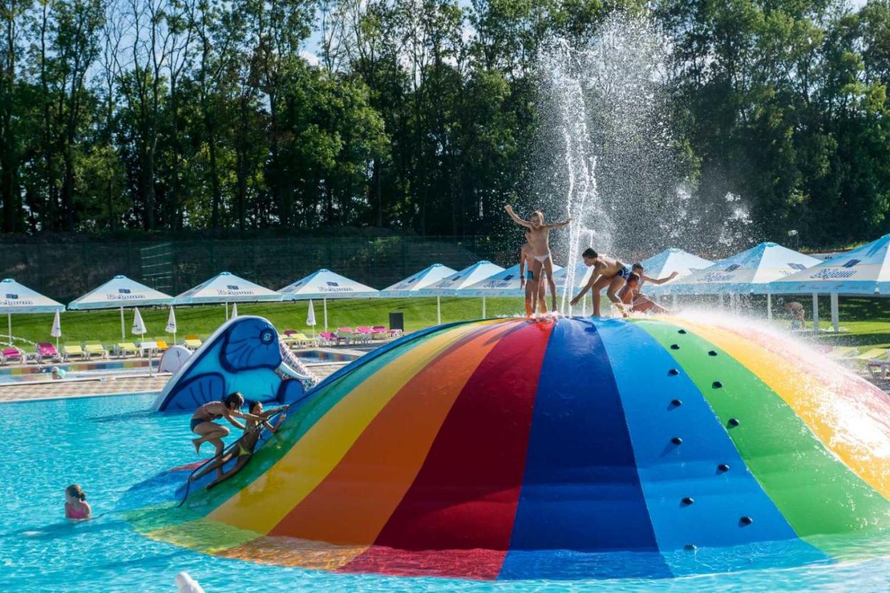 לבוב Drevny Grad Park-Hotel מראה חיצוני תמונה